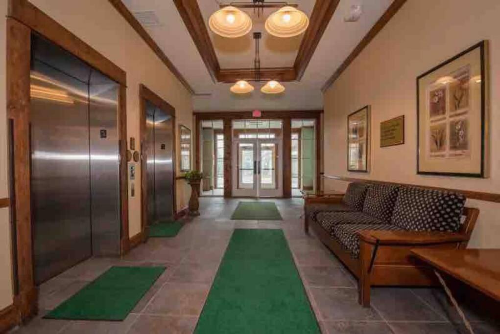 Snowshoe Mountain Retreat! Ski In And Out! Exterior photo
